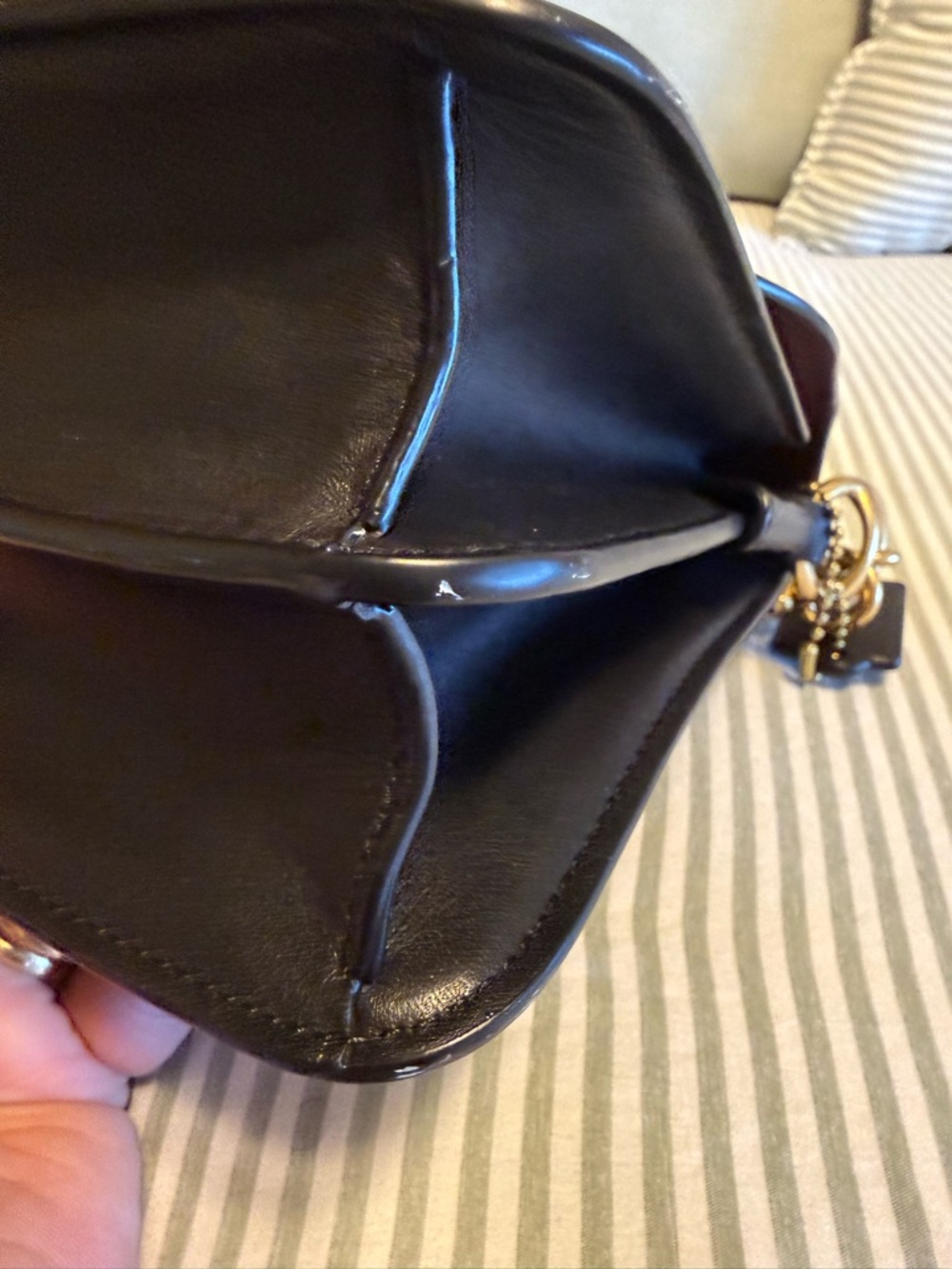Coach Black Leather Beat Bag - Picture 6 of 10